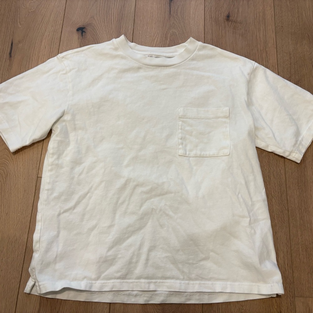 Gap Men’s One Pocket Tshirt White